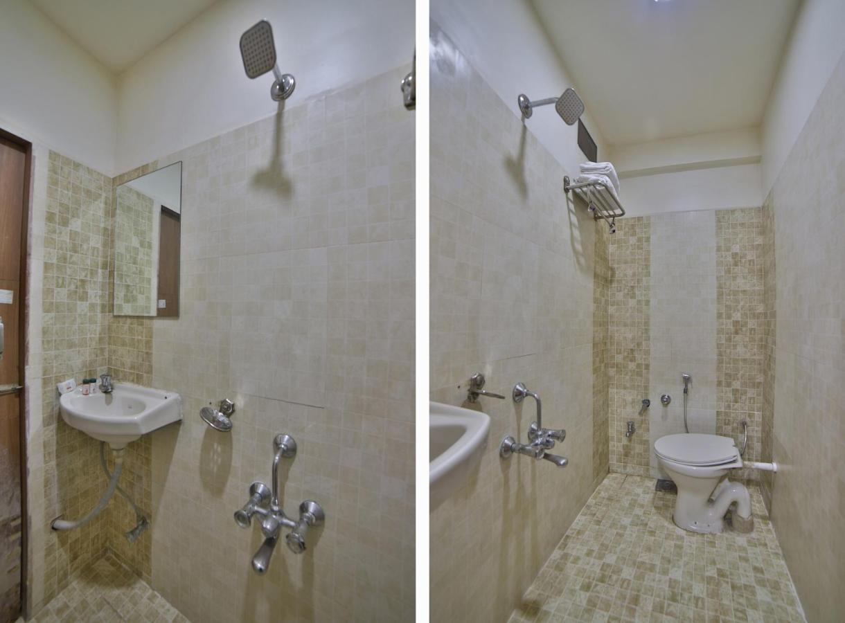 Oyo 41929 Hotel Loyal Residency Jamnagar Ngoại thất bức ảnh